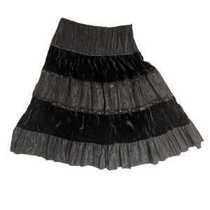VERTIGO PARIS Vintage 90s Y2K Black Velvet Ruffle Skirt - Boho - Size: 8